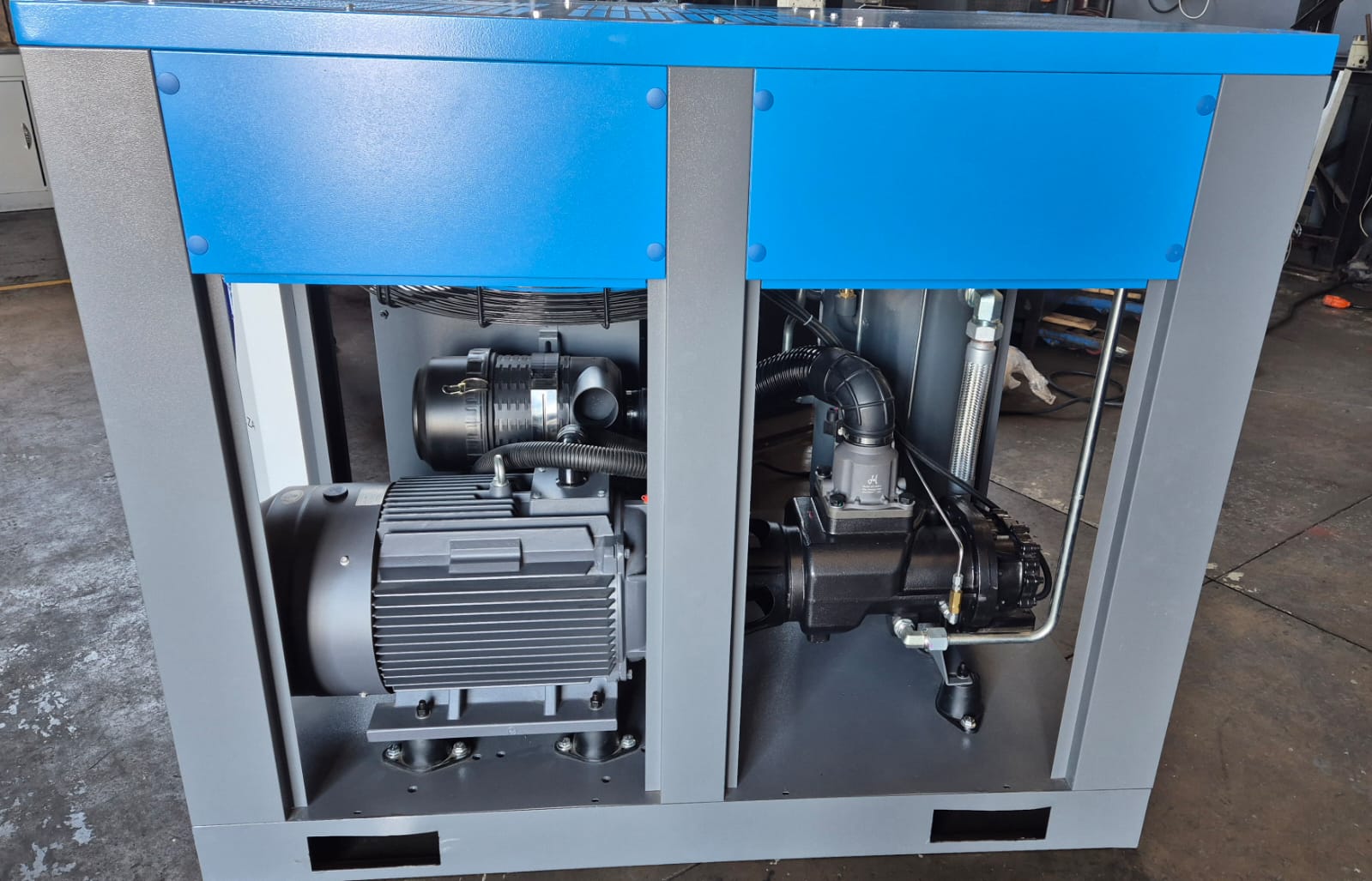 Inside the compressor Internal view of a screw compressor showing the motor and airend after a full service
